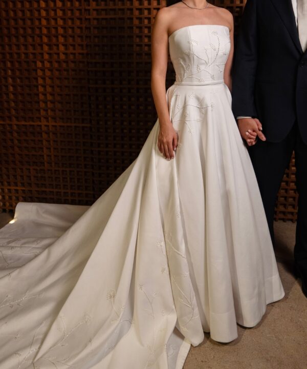 Hingrid Sathler usado