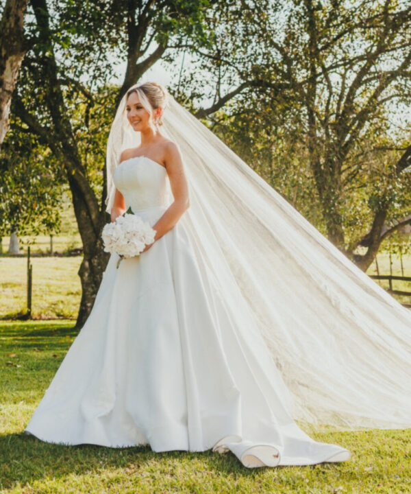 Laura Bassegio usado