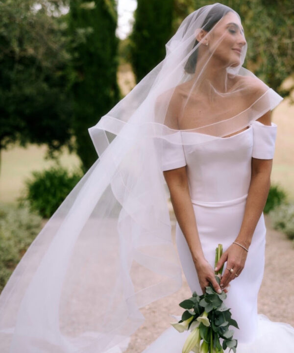 Véu / Mantilha Wanda Borges usada