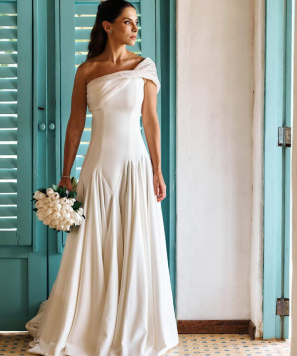 Rebeca Nepomuceno usado