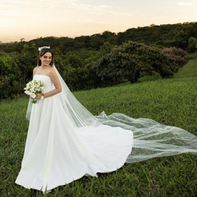 rebecanepomuceno-useiumavez-2373229(1)